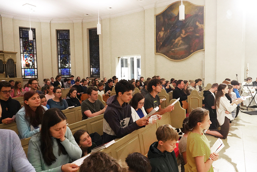 Jugendvigil in Stift Heiligenkreuz