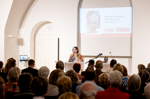 Buchpräsentation Für euch Bischof, mit euch Christ