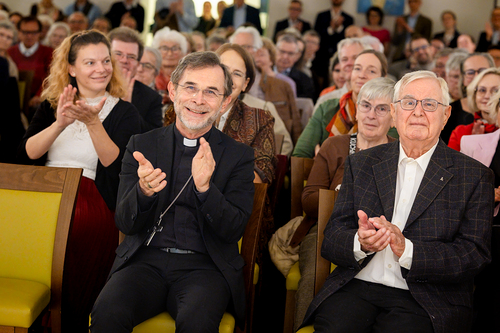 Buchpräsentation Für euch Bischof, mit euch Christ