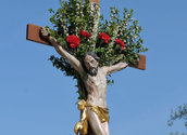 Kreuz mit Palmbuschen/goestl.globl.net,Markus Göstl