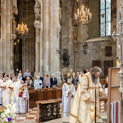 Priesterweihe Byzantinischer Ritus im Stephansdom / Erzdiözese Wien/ Schönlaub
