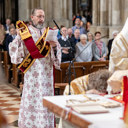 Priesterweihe Byzantinischer Ritus im Stephansdom / Erzdiözese Wien/ Schönlaub