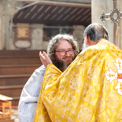 Priesterweihe Byzantinischer Ritus im Stephansdom / Erzdiözese Wien/ Schönlaub