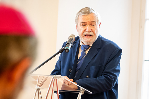 Ordensverleihung / Erzdiözese Wien/ Schönlaub, Stephan Schönlaub Ordensverleihung